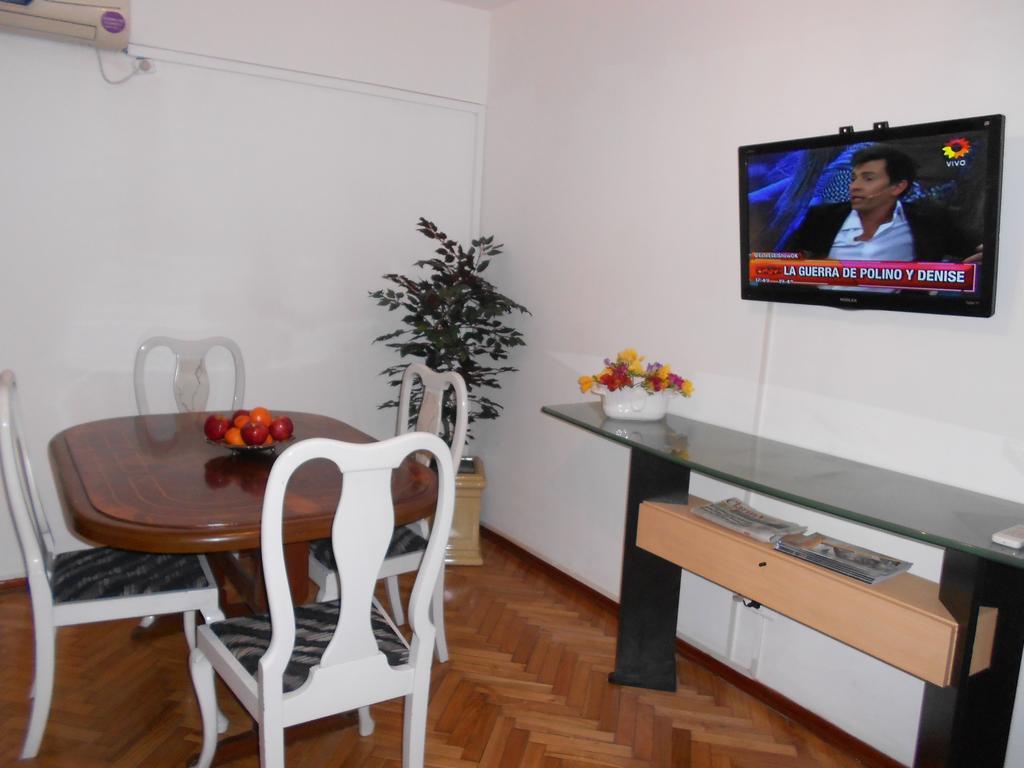 Suipacha Obelisco Departamento Familiar Appartement Buenos Aires Buitenkant foto